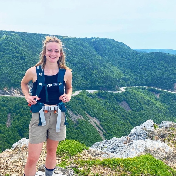 Meet your Posher, Malarie - Picture 7 of 15